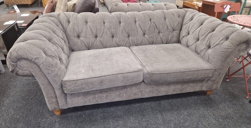 Next chesterfield style - chesterfield,