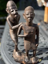 VINTAGE WOODEN HAND CARVED AFRICAN STATUE ORNAMENT DECORATION