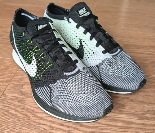 New rare nike - &,