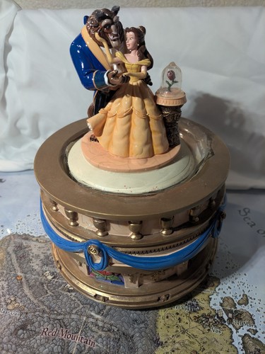 Beautiful vintage disney store - beautiful,