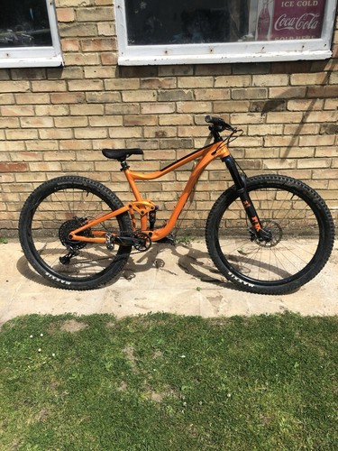 Giant trance 2021 - giant, x