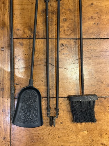 Large traditional companion - traditional,