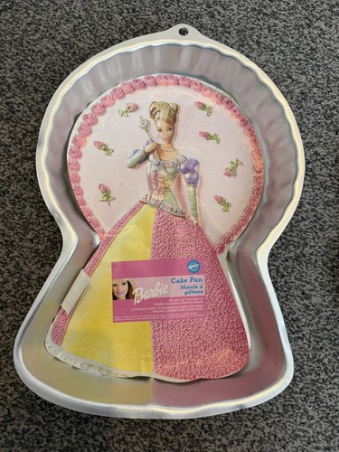 Wilton birthday barbie - wilton,