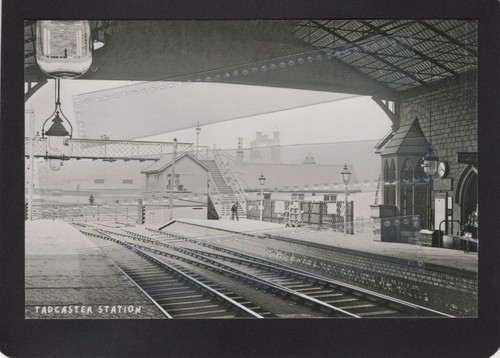 Tadcaster railway station - tadcaster,