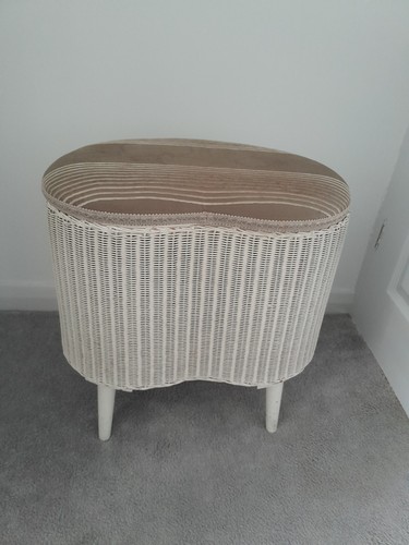 Lloyd loom style dressing - lloyd,