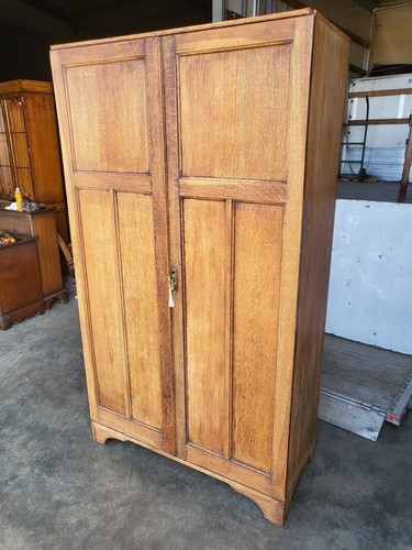 Vintage small oak panelled