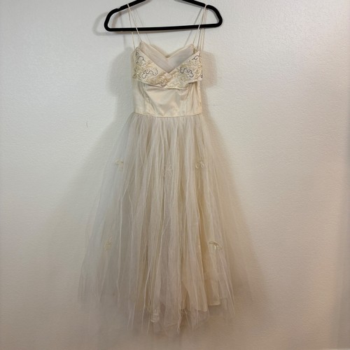 Vintage 50s cupcake - 50s, prom