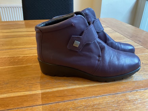 Hotter red suede - pixie, ankle