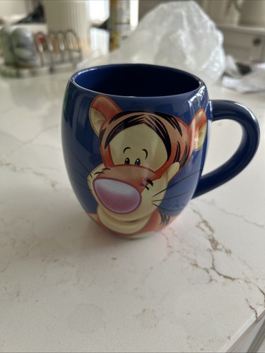 Churchill disney winnie the - churchill,