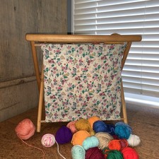 Wooden Frame Folding Knitting