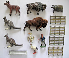 Lead Hollow Britains  Era Cast Zoo Animals + 4 Johilco Fences
