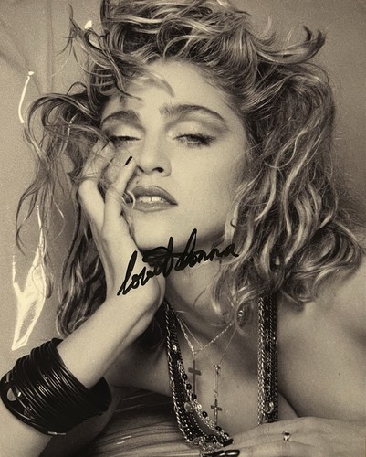 Madonna signed photo coa - madonna, w/coa