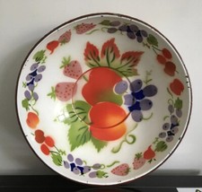 Vintage Enamelware Large Bowl Apple Strawberries Grapes Cherries.