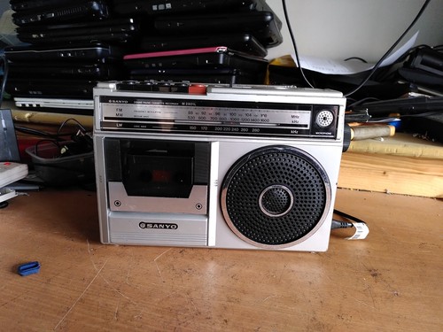 Sanyo m2801l boombox radio - m2801l,