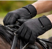 Black Horse Riding Gloves –