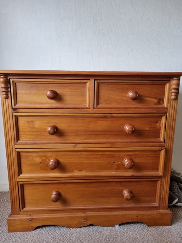 Solid pine chest drawers - chest, of