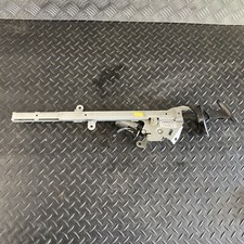 2006 MERCEDES CLK W209 PASSENGER FRONT LEFT SIDE SEAT BELT FEEDER 2098600182