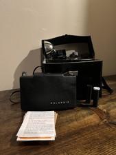 VINTAGE - POLAROID AUTOMATIC 250 LAND CAMERA