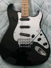 Iron maiden signature fender - signature,