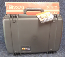 Peli Pelican Storm iM2370  Laptop Case With Keys.  Opened Never Used.