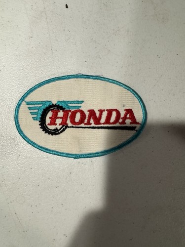 Honda gold wing - gold,