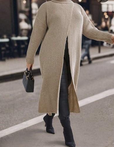 Beige ribbed knit turtleneck