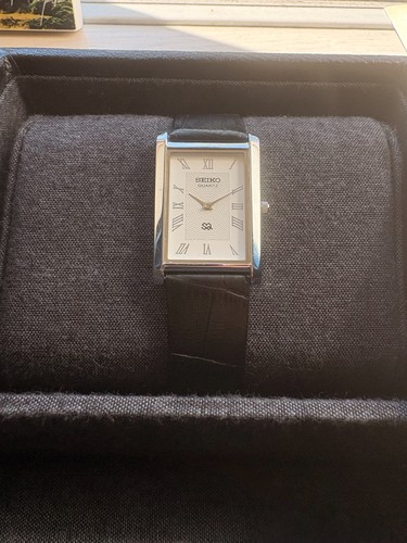 Seiko tank white dial - seiko,