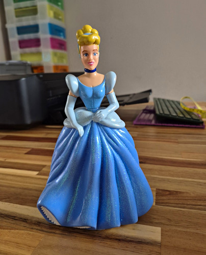 Disney ice cinderella - on,