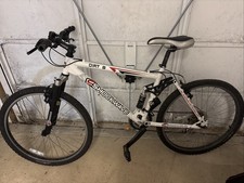 Mountain Bike Shockwave. Chain