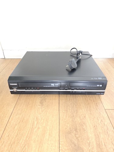 Toshiba dvr80kb dvd vhs - toshiba,