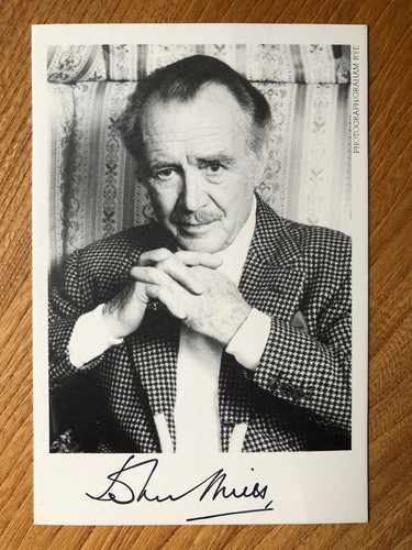 John mills actor - john, b&w