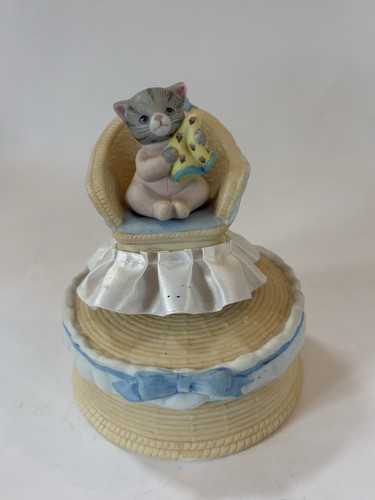 Kitty cucumber musical - kitty,