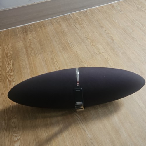 Bowers wilkins zeppelin - &,