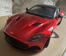 AUTOart 1/18 Aston Martin DBS