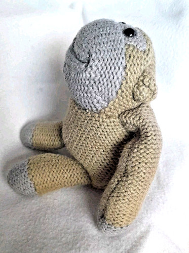 Small tips monkey - small, chimp