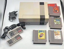 Nintendo NES Grey Console Bundle 2 Controllers 4 Games Tested Working VGC