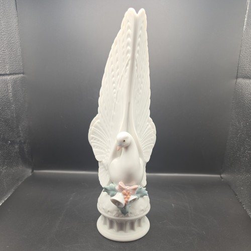 Lladro dove figurine - figurine., #6643
