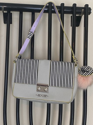 Gorgeous handbag by - 🌸,