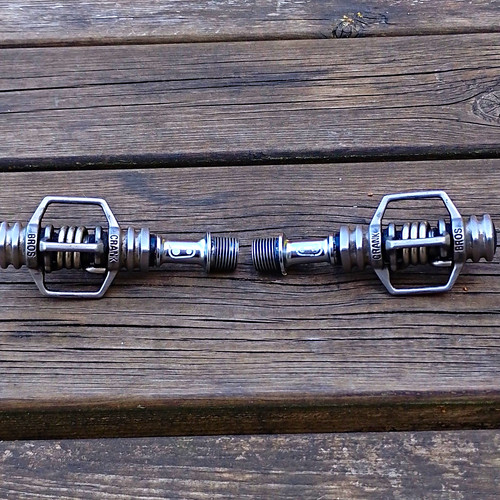 Crank brothers eggbeater - brothers,