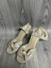 Women’s Oasis Gold Fabric