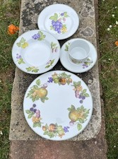 Royal norfolk 40pc new fruit - norfolk,