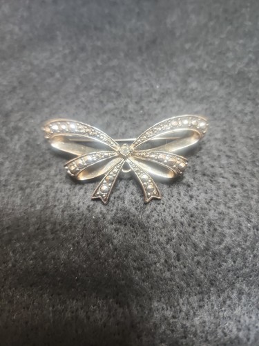 Avon glittery rhinestone bow - avon,