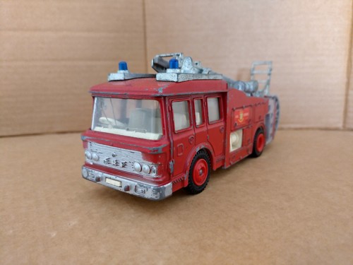 Dinky toys 266 erf - dinky, tender