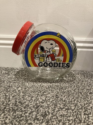 Vintage 1965 snoopy goodies - 1965,