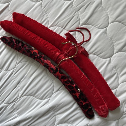 Padded clothes hanger red - padded,
