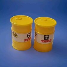 Scalextric size OIL DRUMS scenery extras 26mm