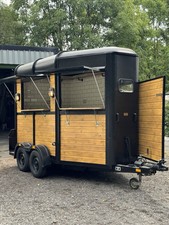 Horse Box / Mobile Bar / Conversion / Catering Trailer Converted / Gin Bar