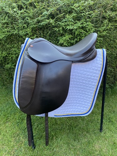 Kes brown dressage saddle - kes,