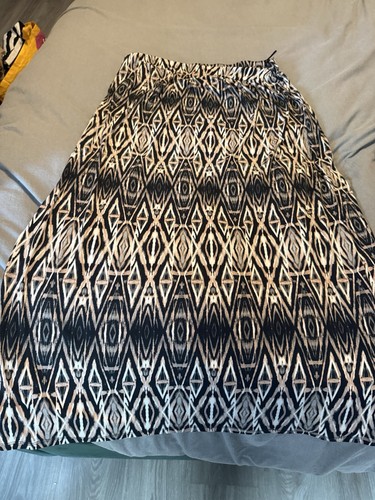 Wallis skirt size - skirt, black