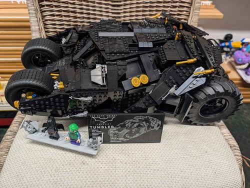 Lego super heroes - heroes:, batmobile